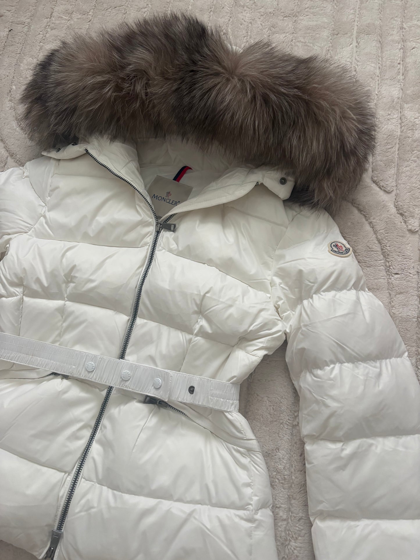( in stock size s ) cream belted xl fox fur hood belted coat