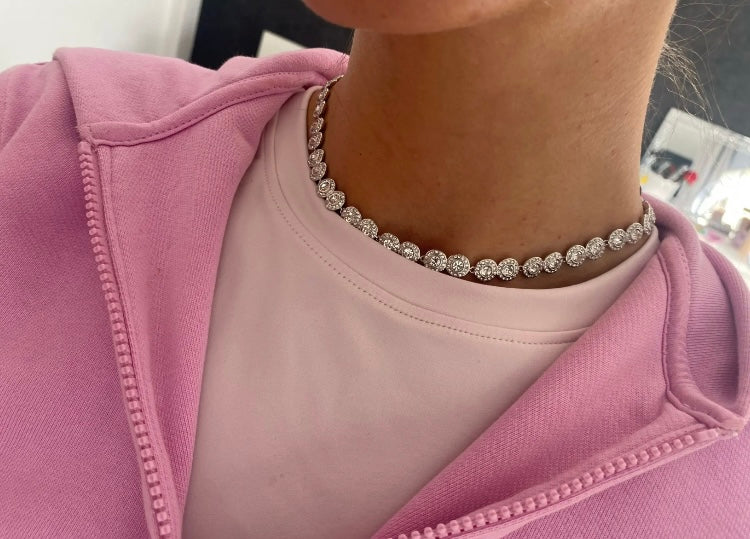 Swarvoski angelic necklace silver