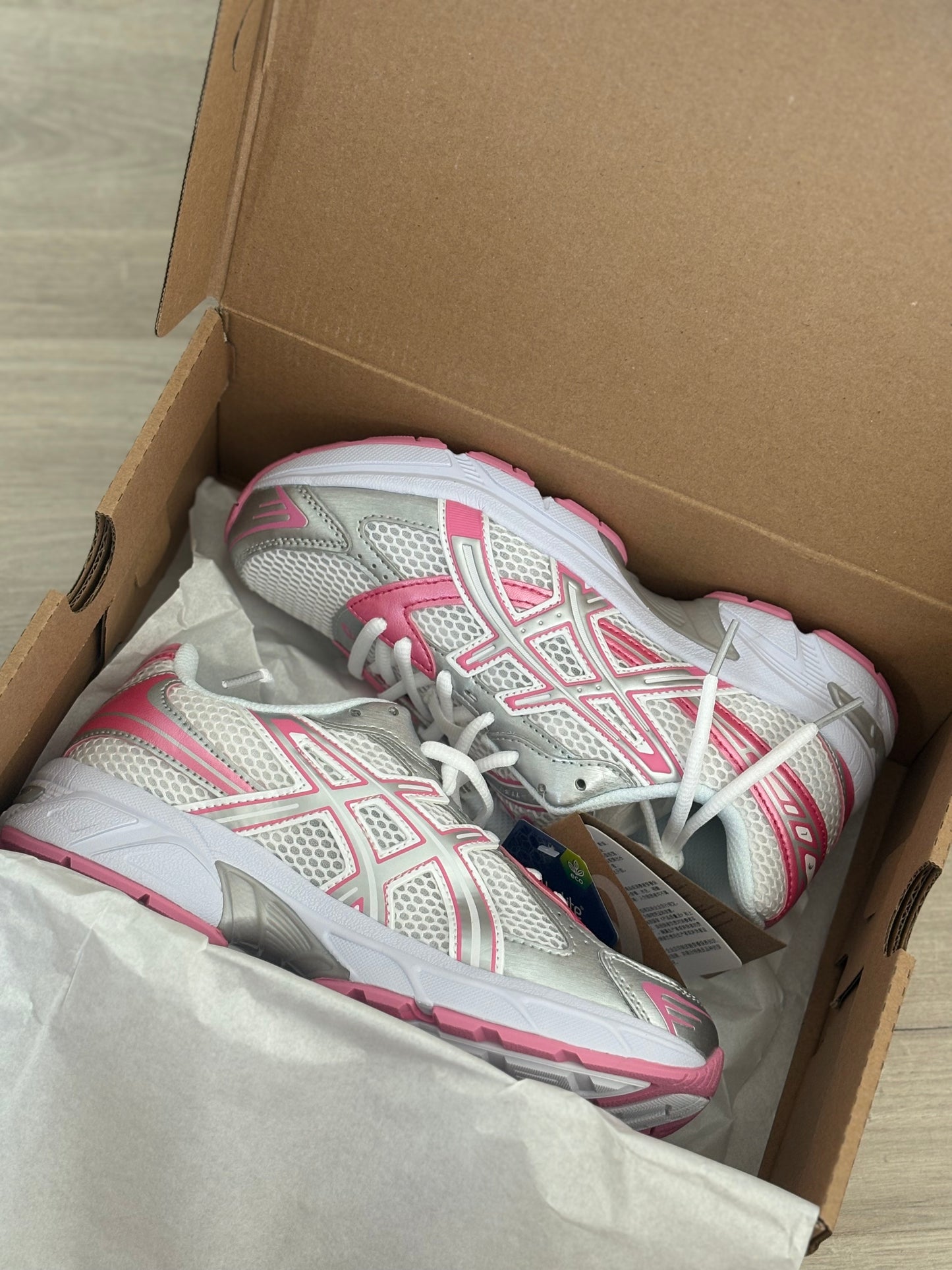 ( in stock size 4.5-5 ) asic runner
