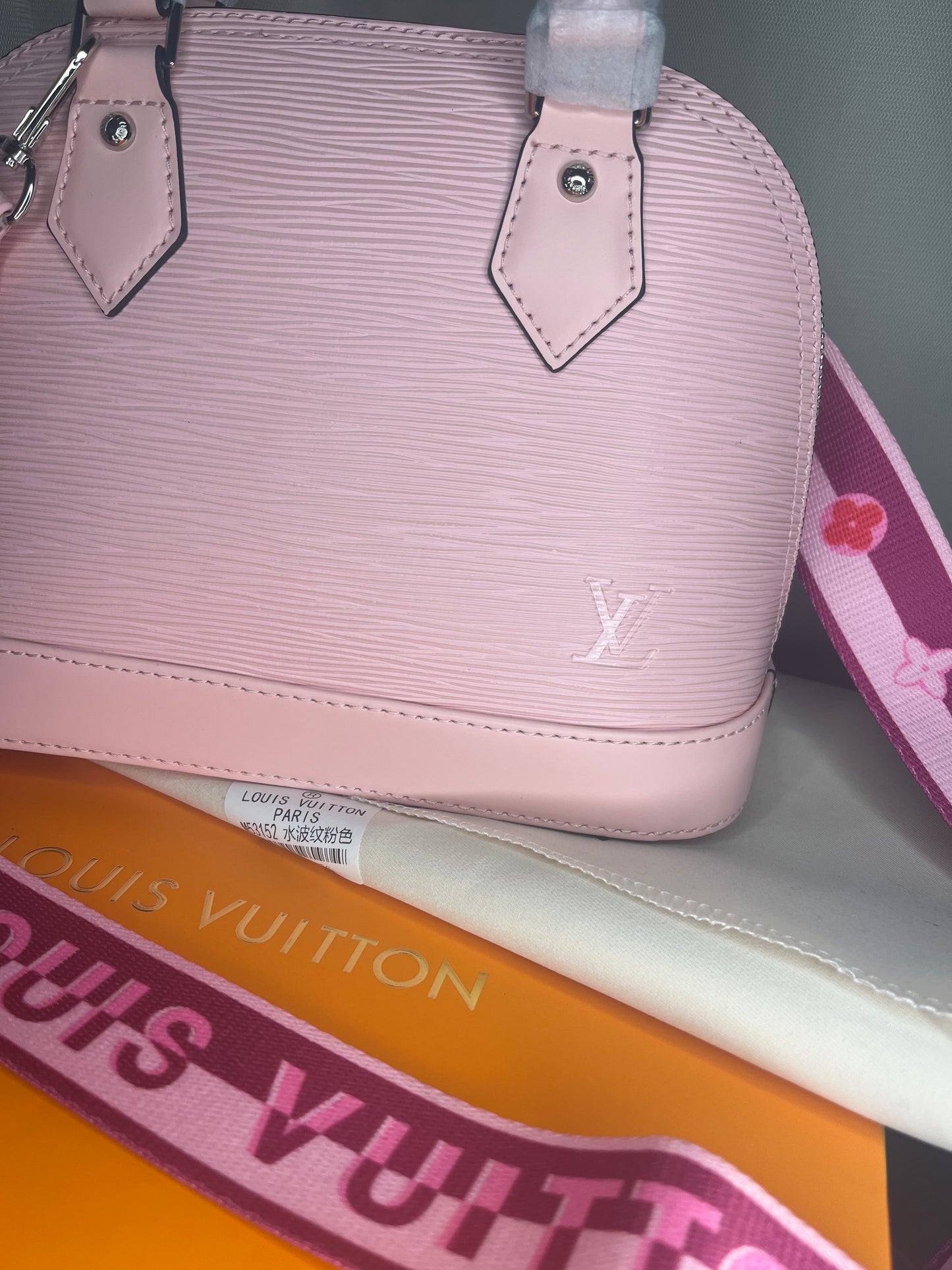 New style pink Alma bag