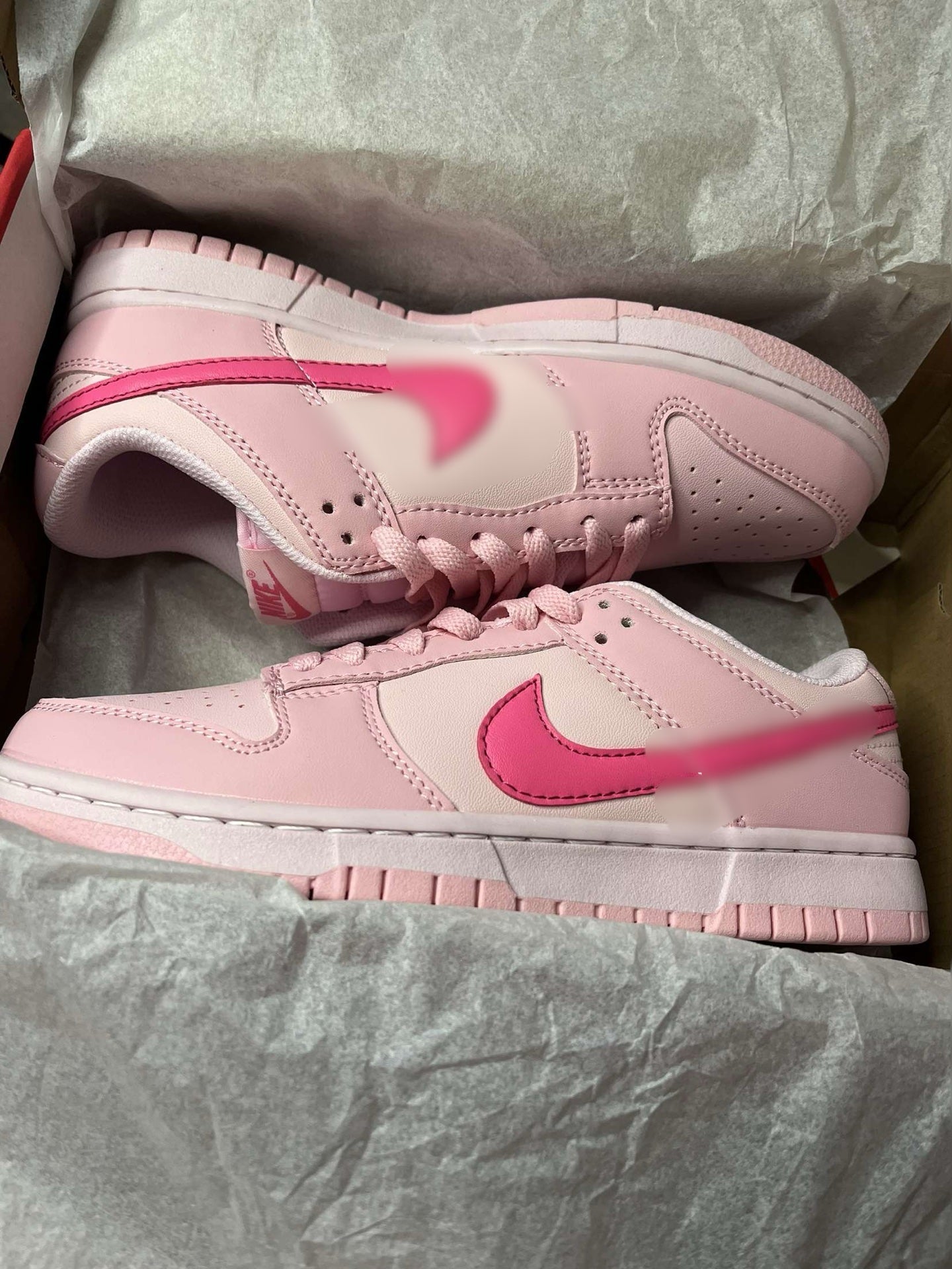 ( in stock size 6 ) triple pink d trainer