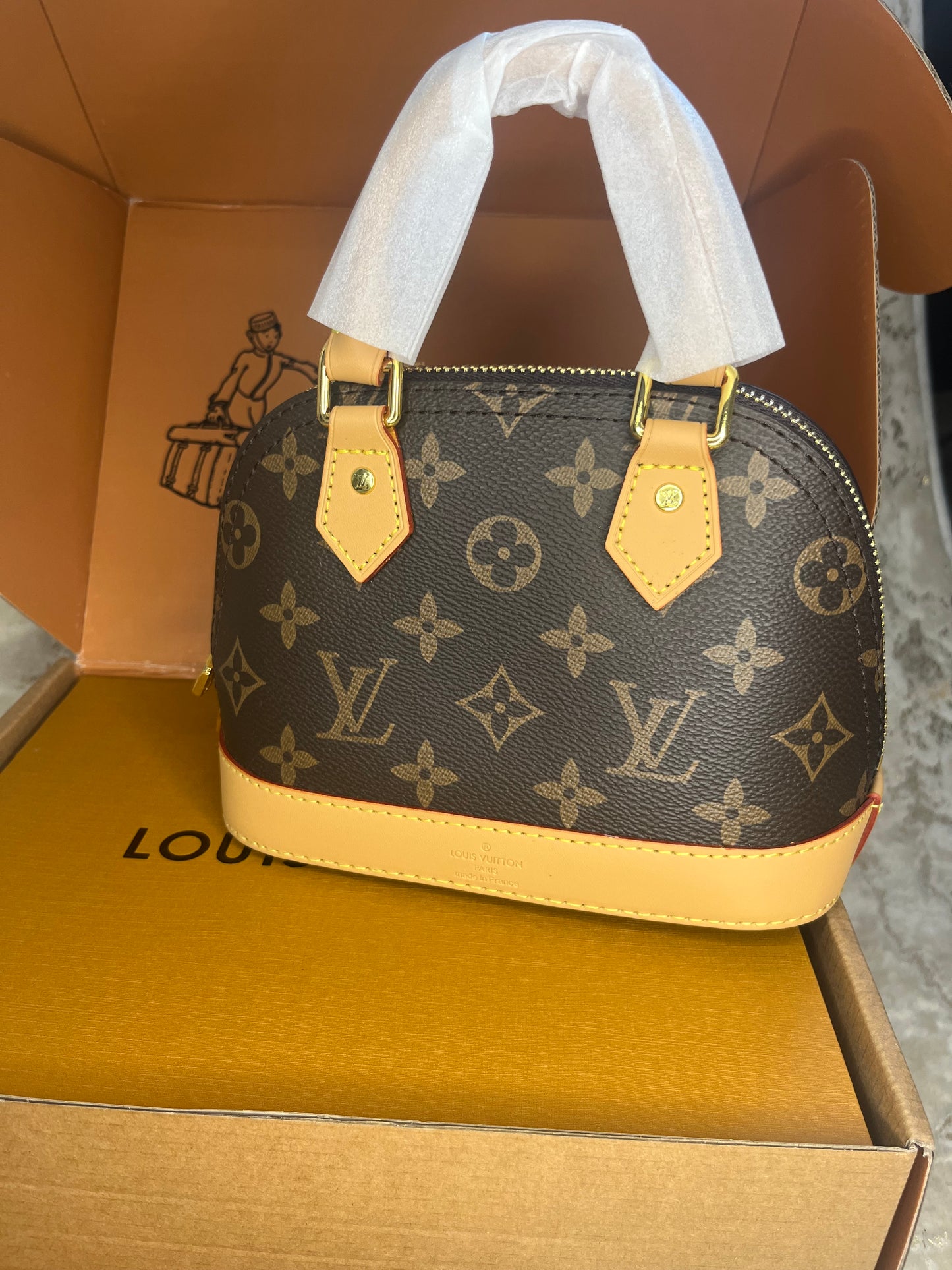 Alma mini size boxed