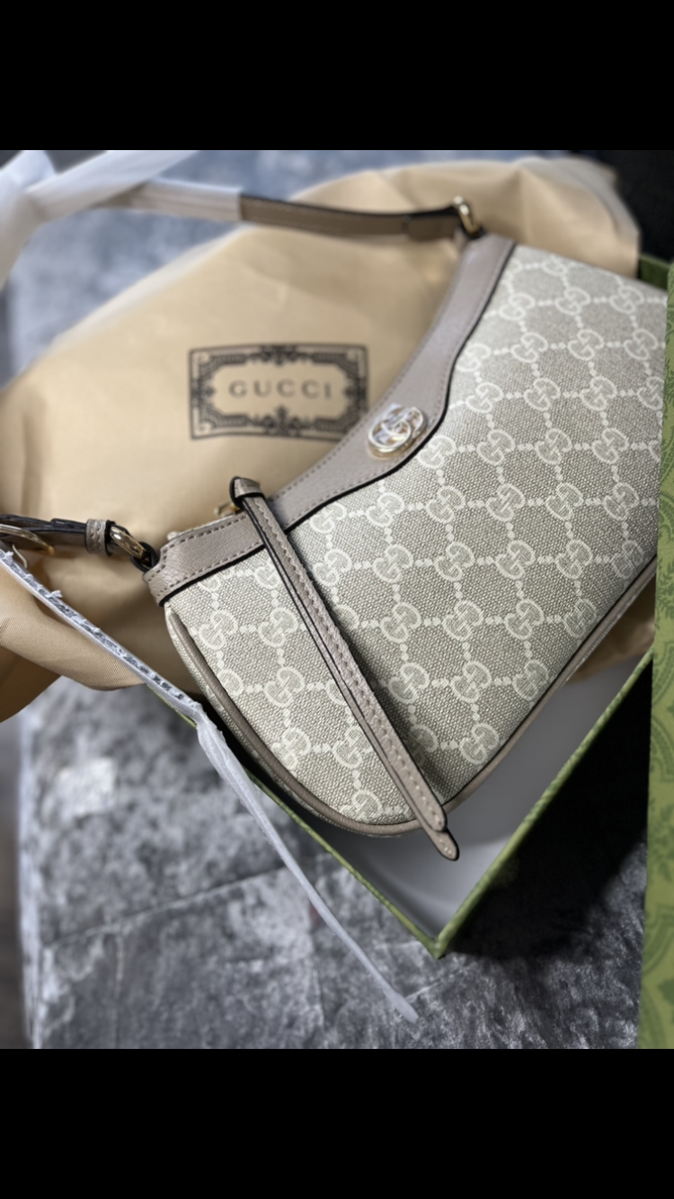 GG shoulder bag