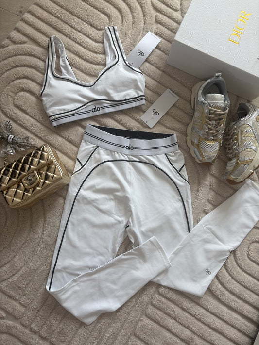 Alo heart throb set white