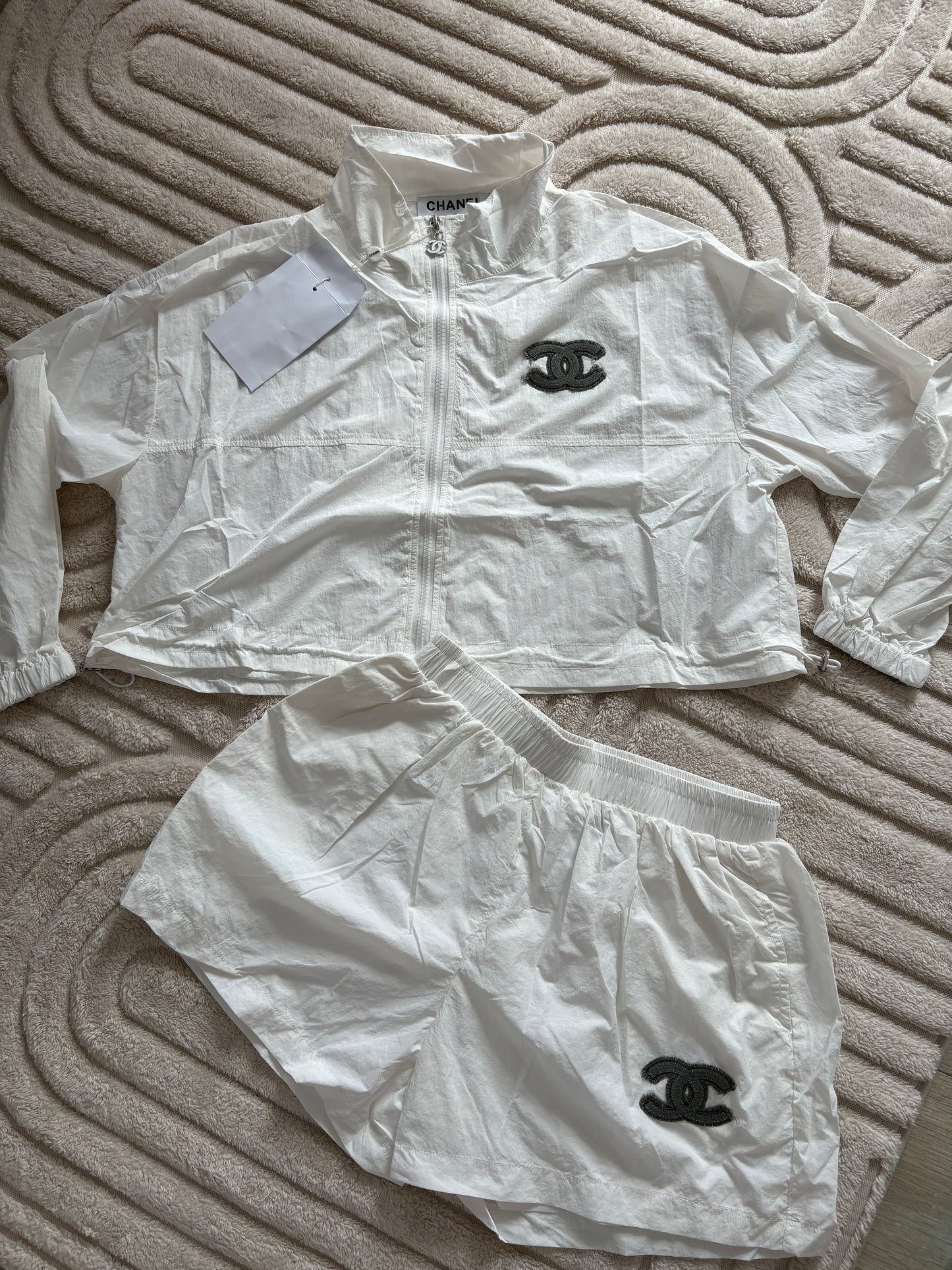 Cc windbreaker co ord set white cream