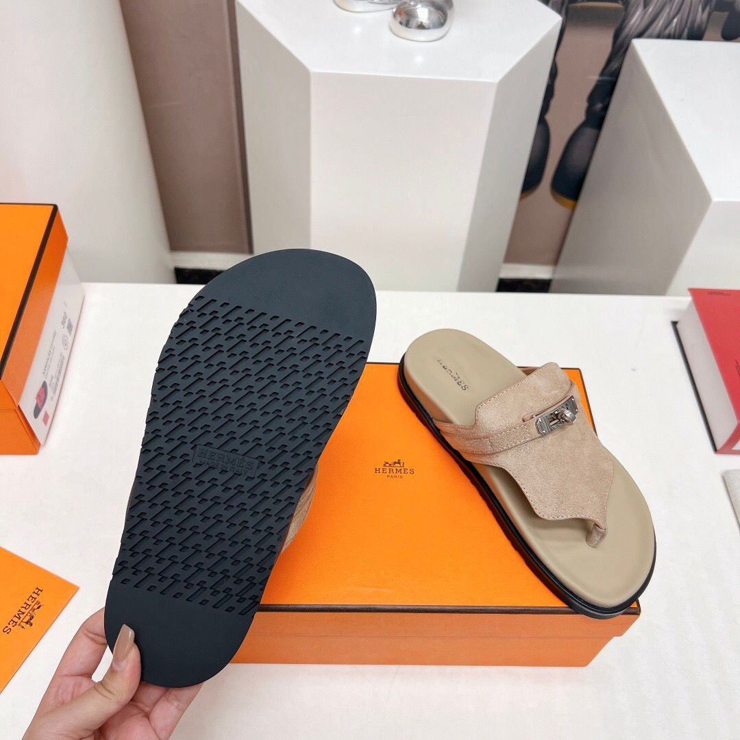 Herm3s new style sandal beige