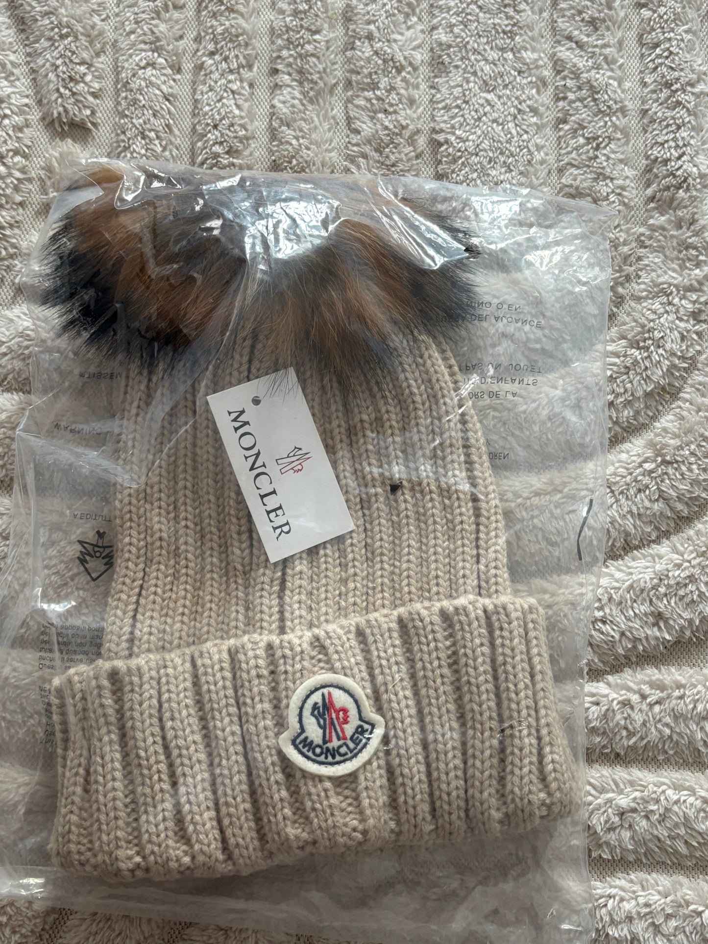 ( in stock ) mon hat beige