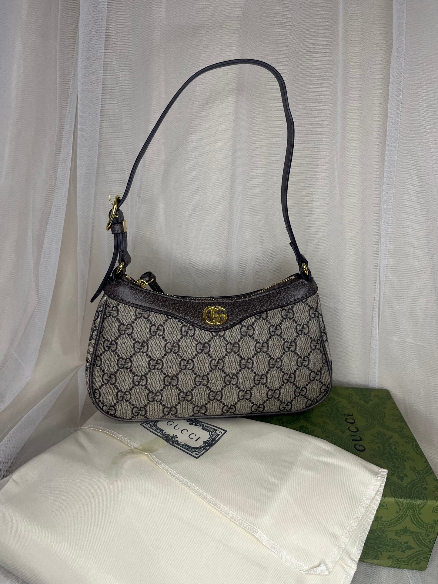 ( in stock ) GG shoulder bag