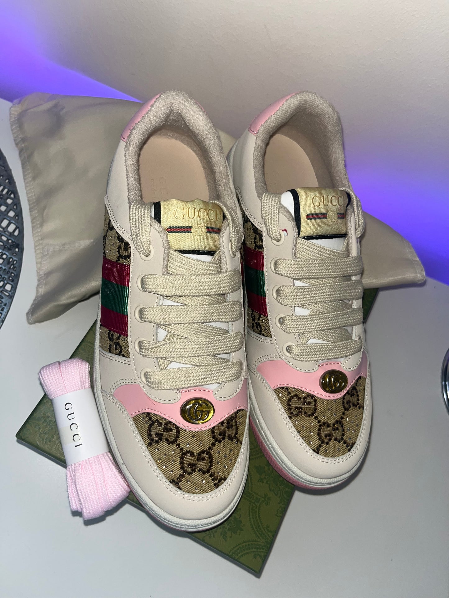 GG diamanté runner pink