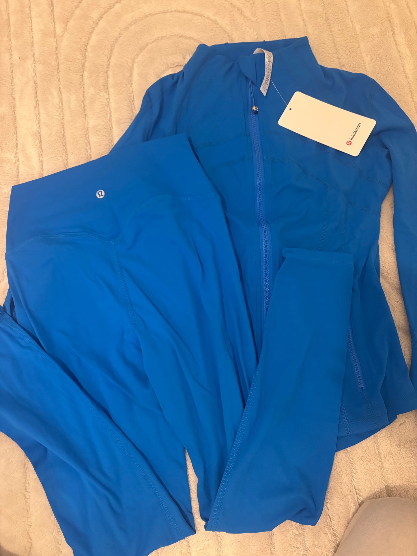 ( in stock fits M-L ) Lulu 🍋 royal blue