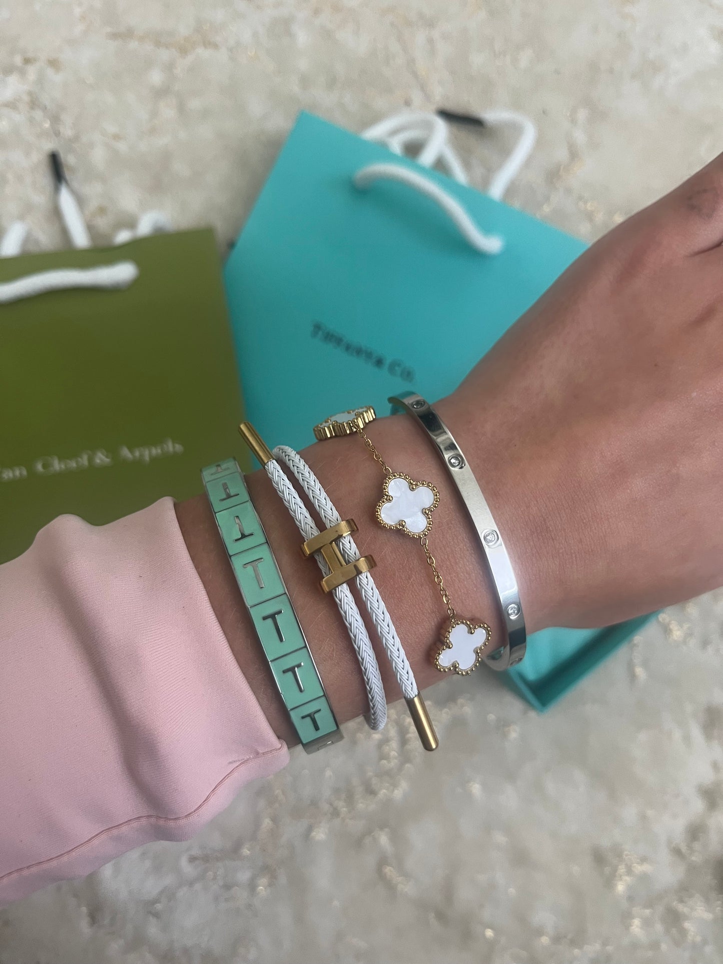 silver white stack set