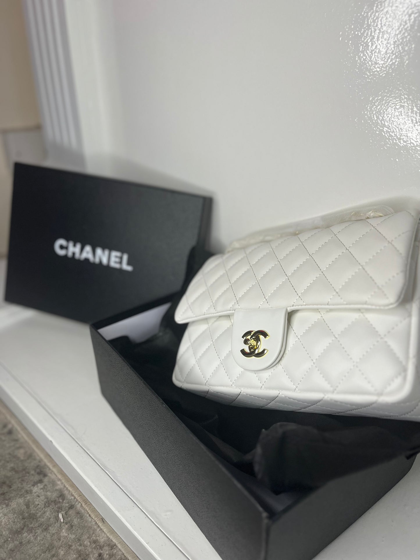 White cc classic flap