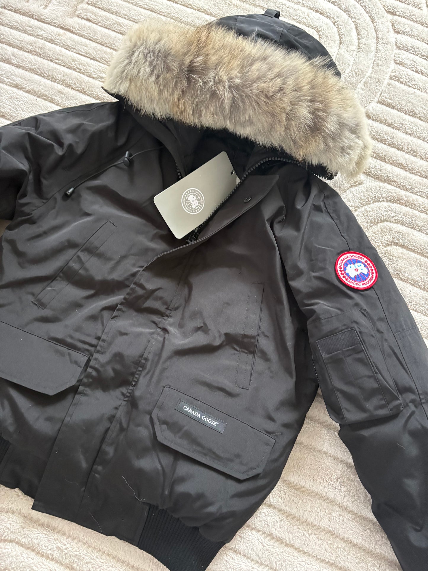 ( in stock size small ) cg bomber detachable fur hood