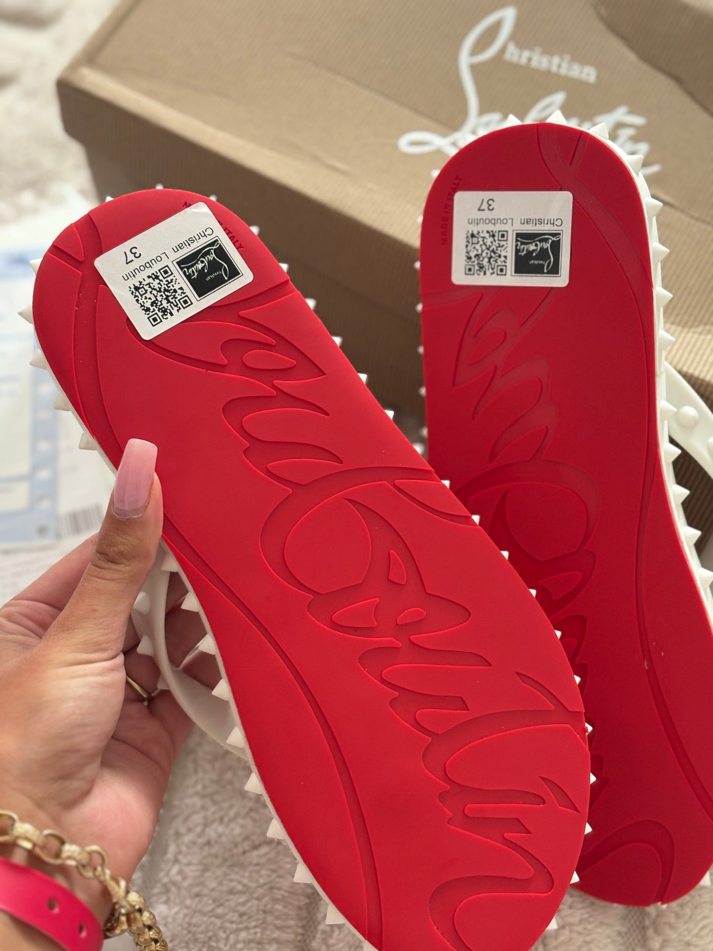 Cl red bottom flip flop white