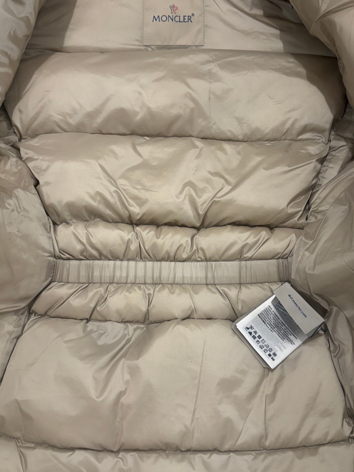 ( in stock size small 8/10 ) monc down jacket greige