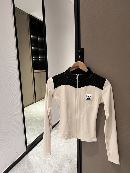 CC gym jacket cream