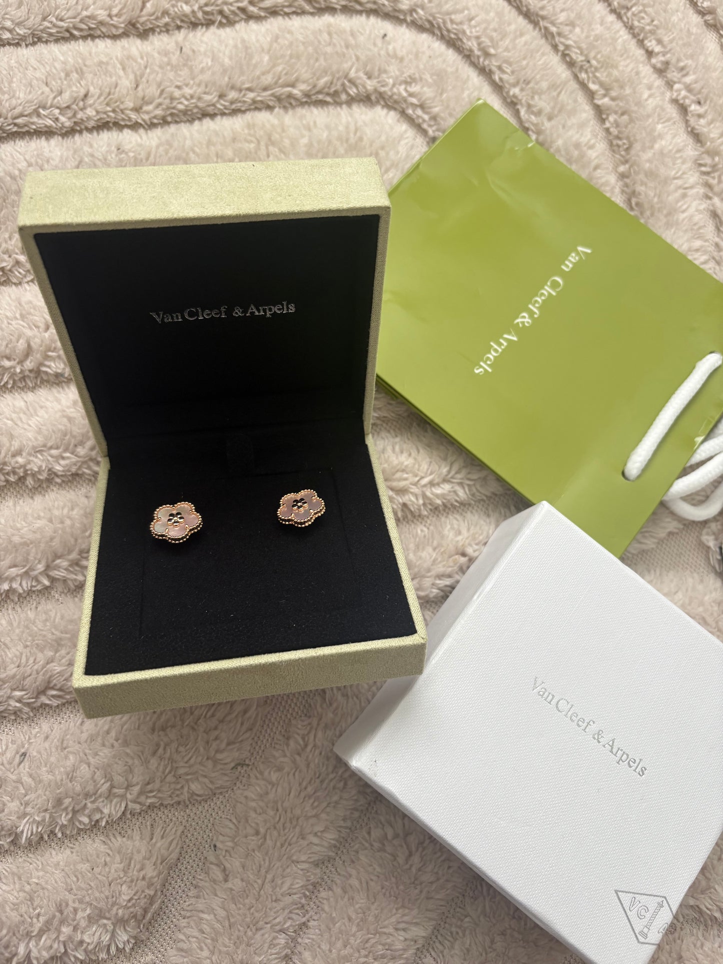 cleef stud earrings & box