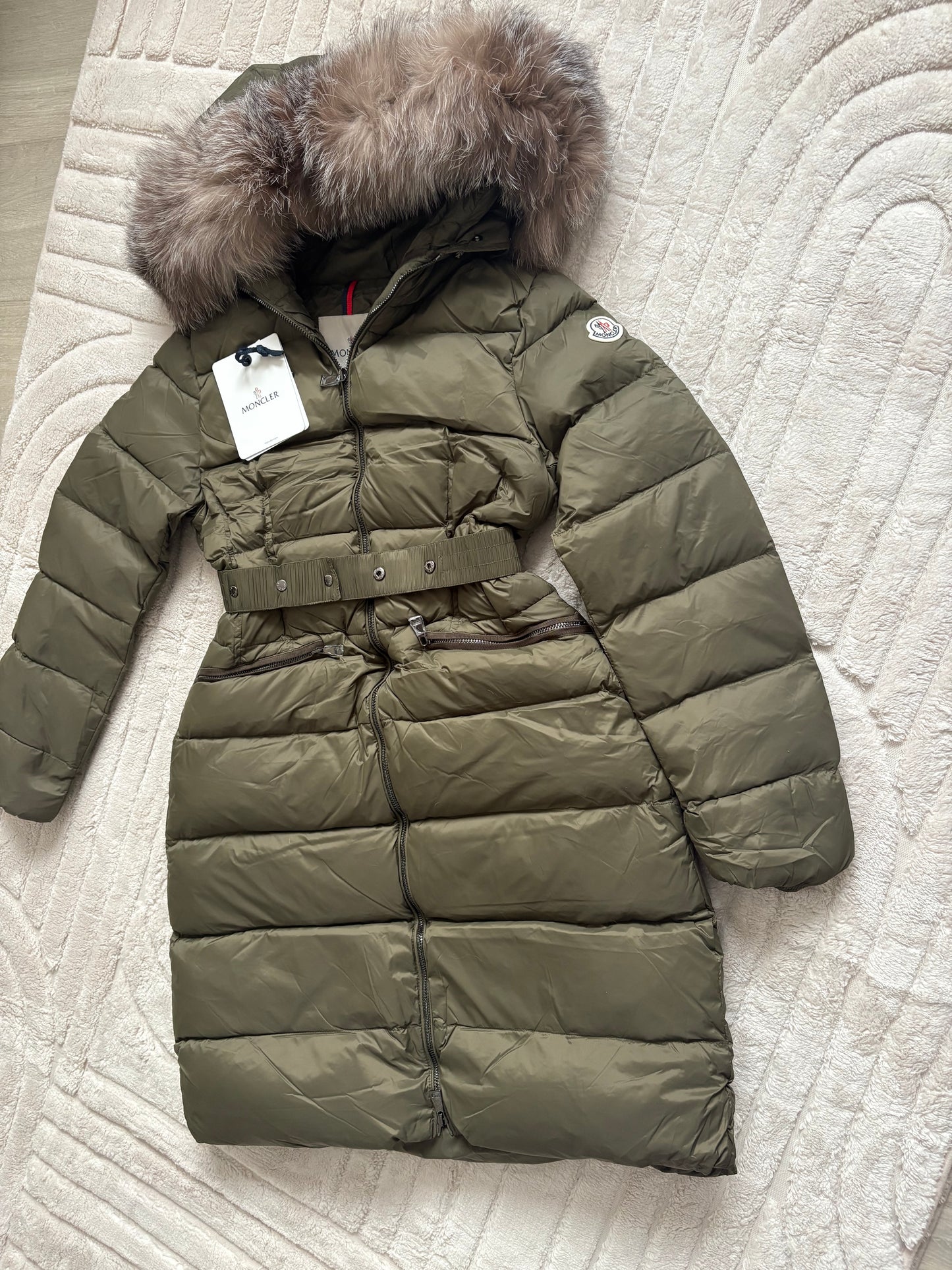 Khaki long belted xl fur hood down jacket