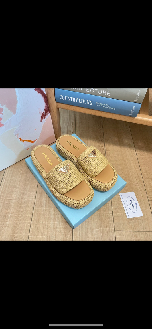 PRA woven sandals