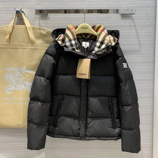 Burb monogram puffer black