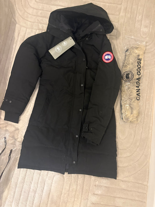 ( in stock size S ) cg parka