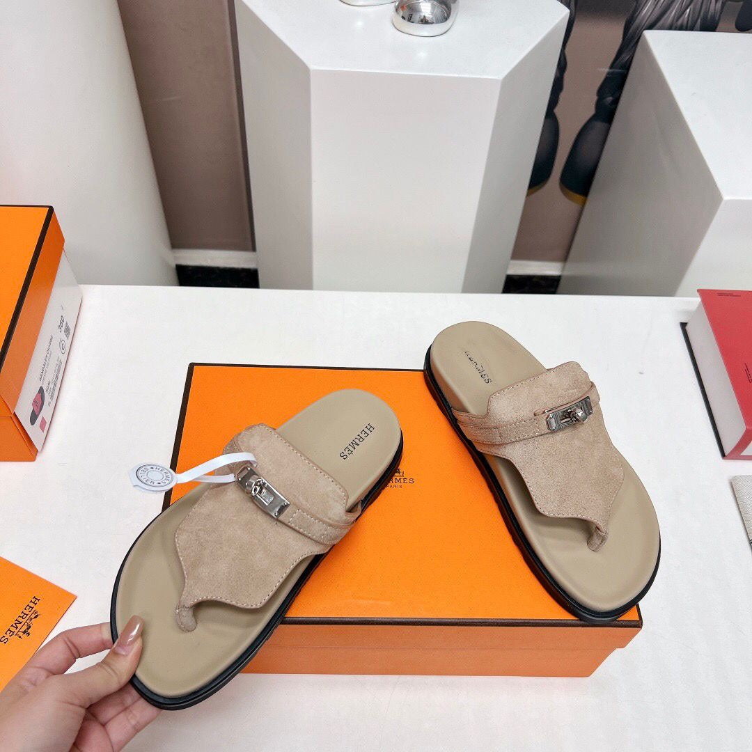 Herm3s new style sandal beige