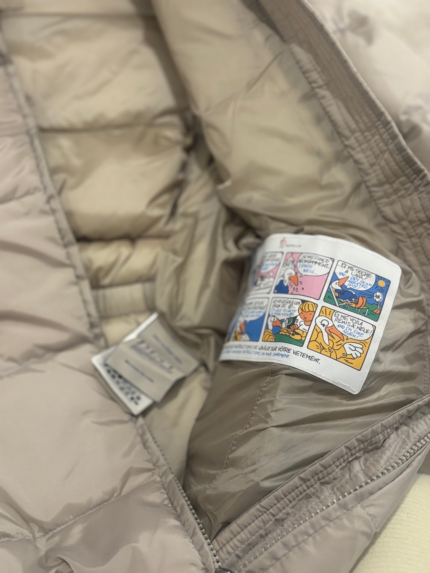 ( in stock size small 8/10 ) monc down jacket greige