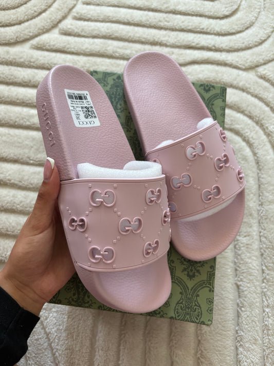 GG pool slide pink