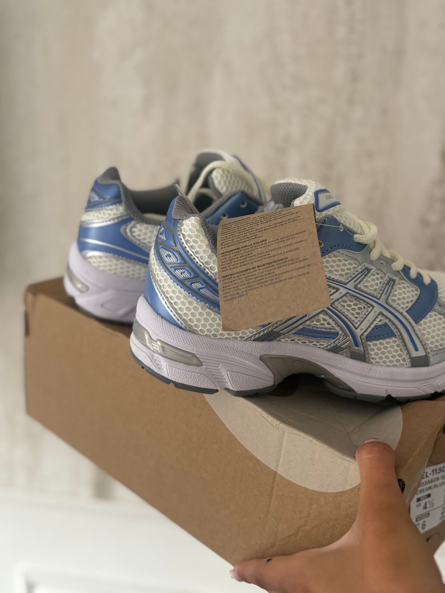 ( in stock size 4 ) asic blueberry