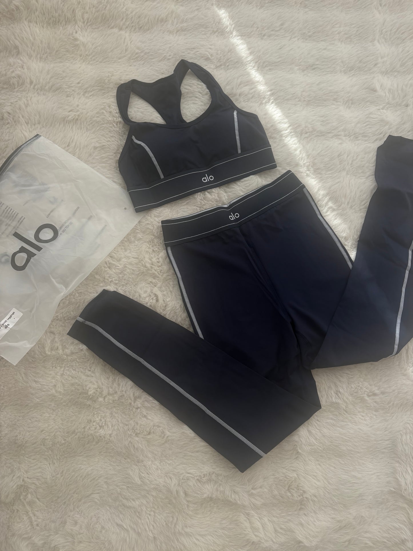 Alo navy