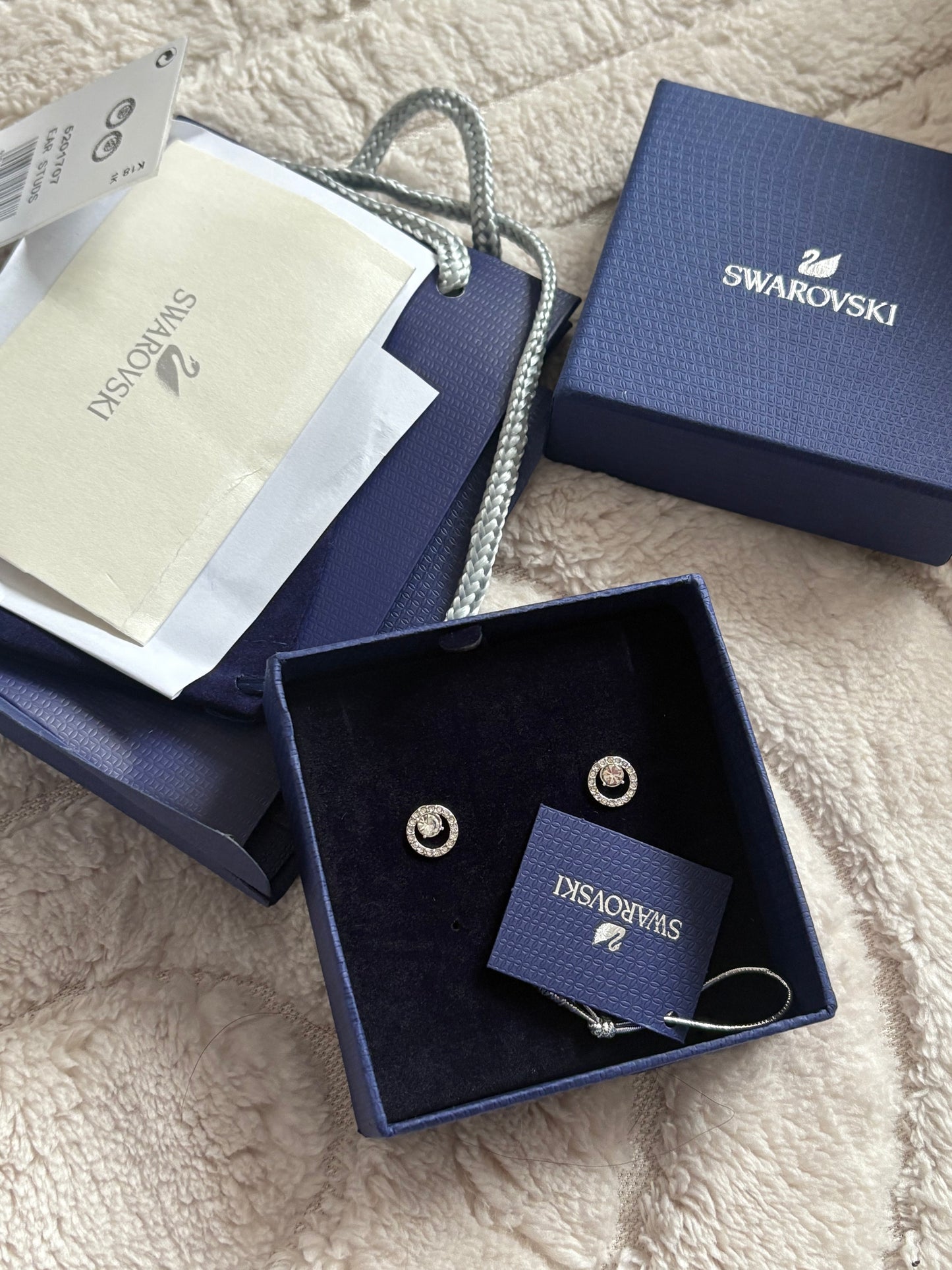 ( in stock ) angelic style stud earring