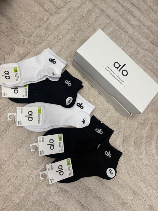 ( in stock ) Alo sock box Christmas set 5 pairs