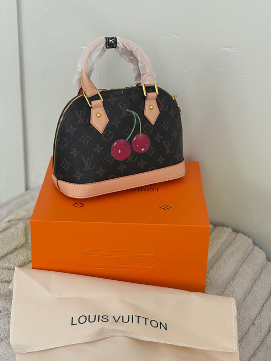 cherry Alma medium size