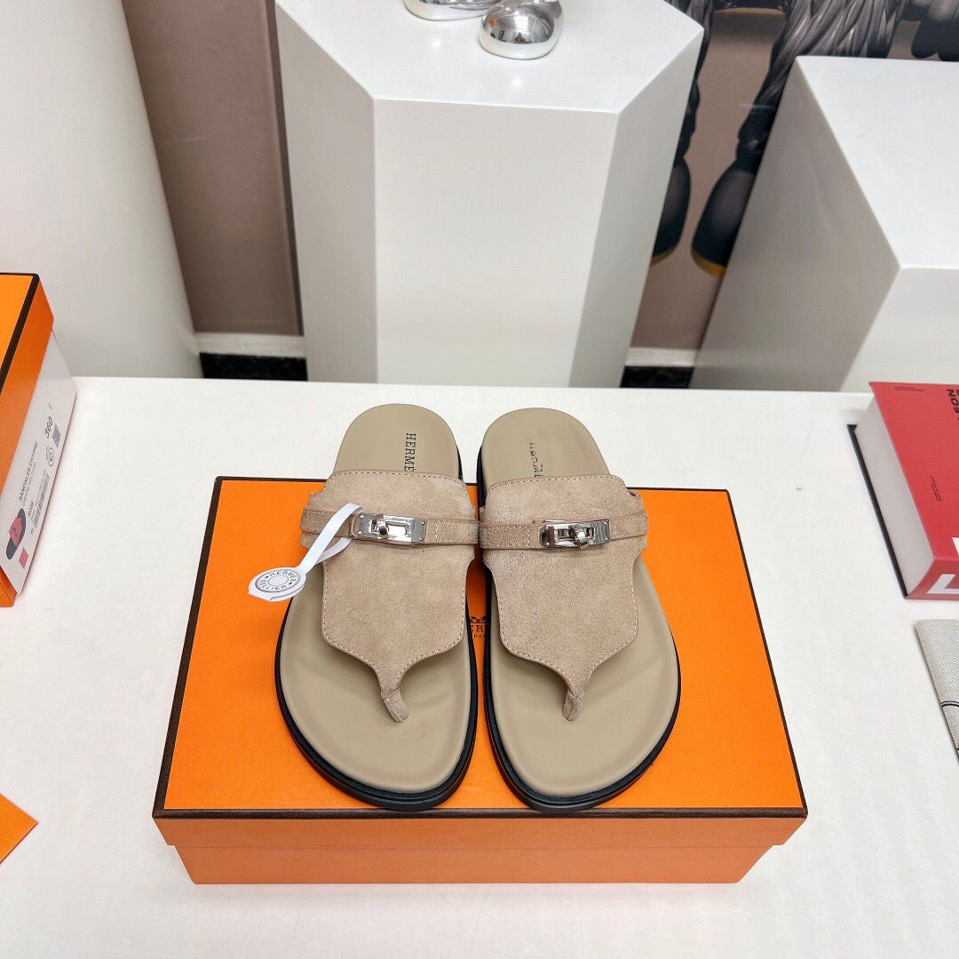 Herm3s new style sandal beige