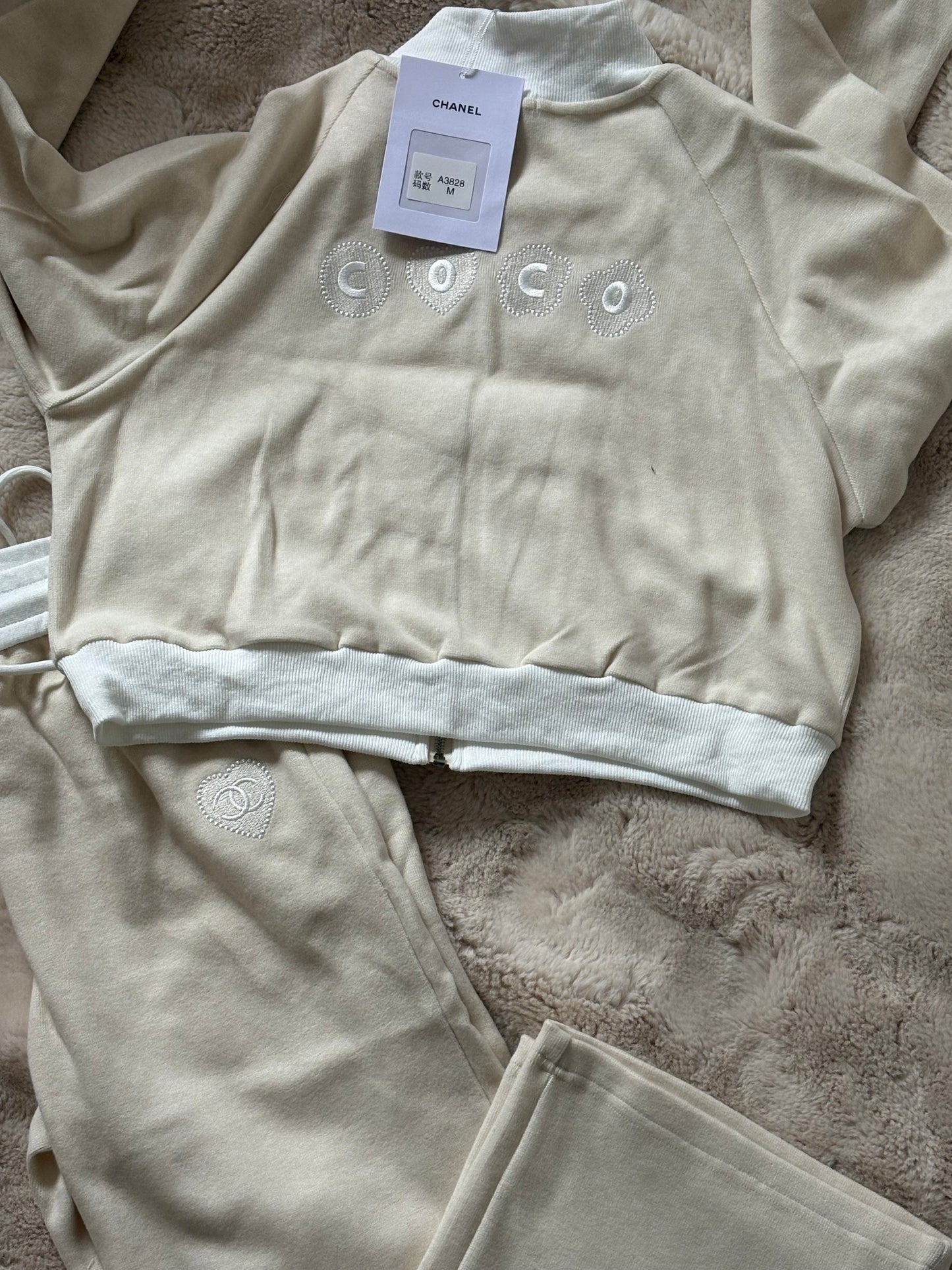 ( in stock size xs - s ) cream cc light knit tracksuit